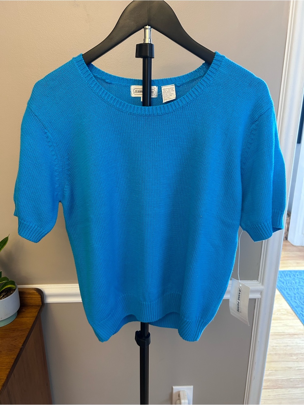 JEANNE PIERRE Bright Turquoise Short-Sleeve Crewneck Sweater